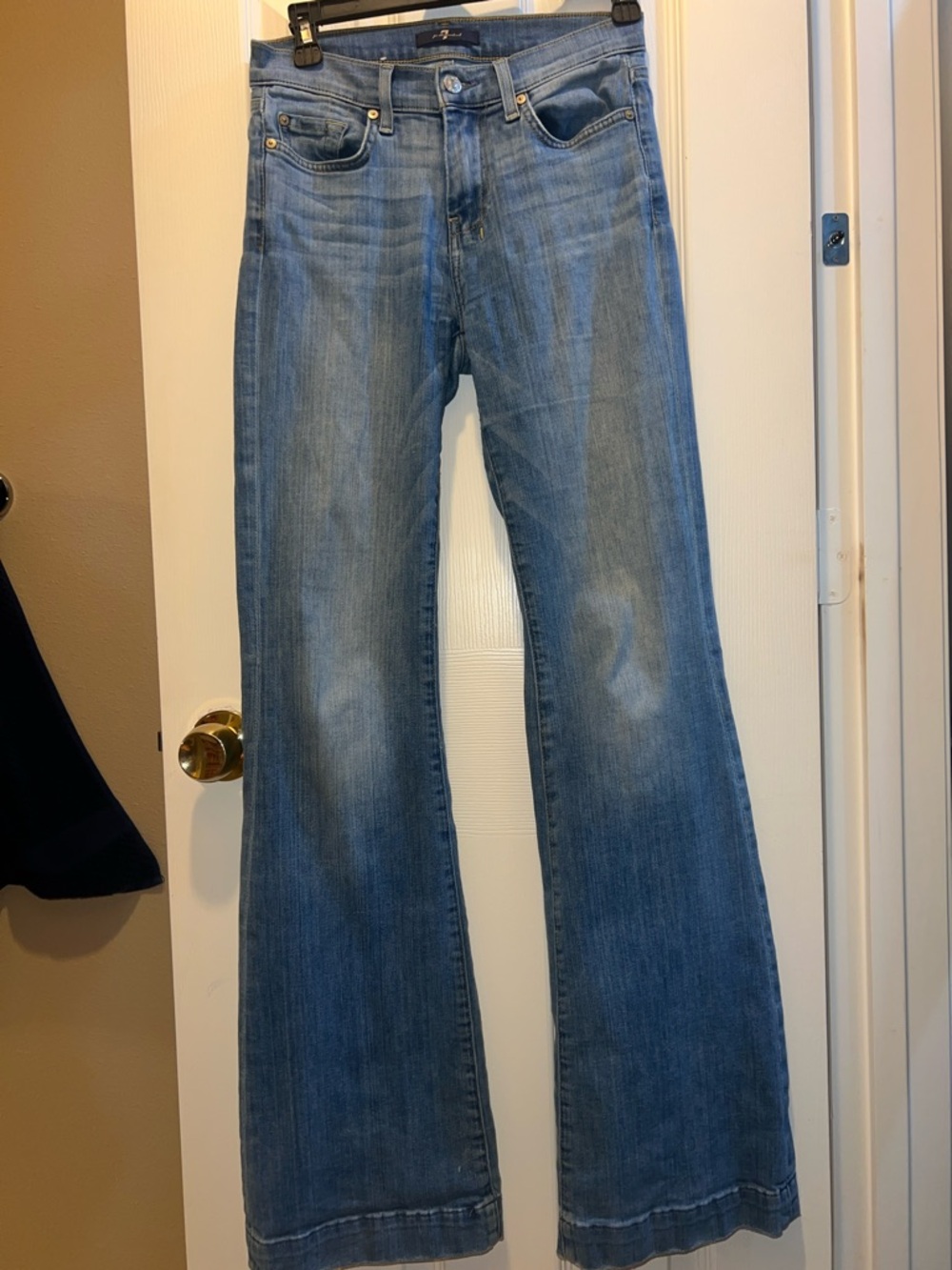 7FAMK DOJO Womens Light Blue Flared Jeans - Classic Denim